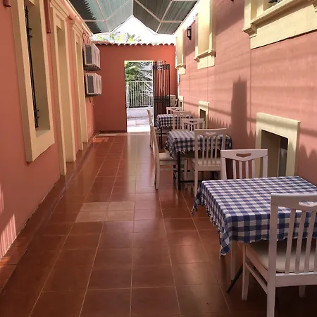 Гостьовий будинок Antik Ridvan Чешме