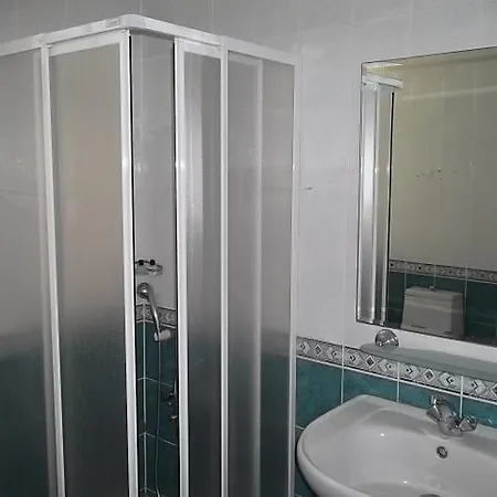 Antik Ridvan Pensjonat Çeşme