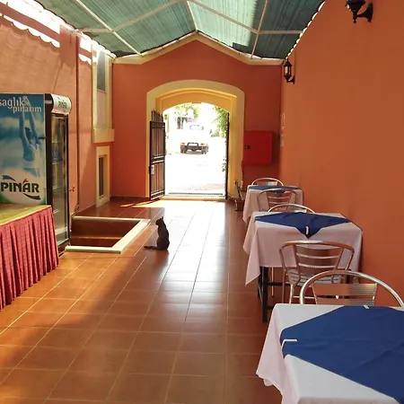 Guest house Antik Ridvan 4*