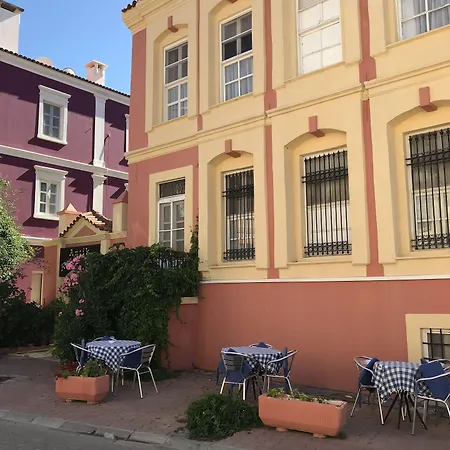 Antik Ridvan Guest house